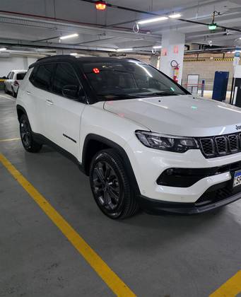 JEEP COMPASS 1.3 T270 TURBO FLEX LONGITUDE AT6 JEEP COMPASS 1.3 T270 TURBO FLEX LONGITUDE AT6